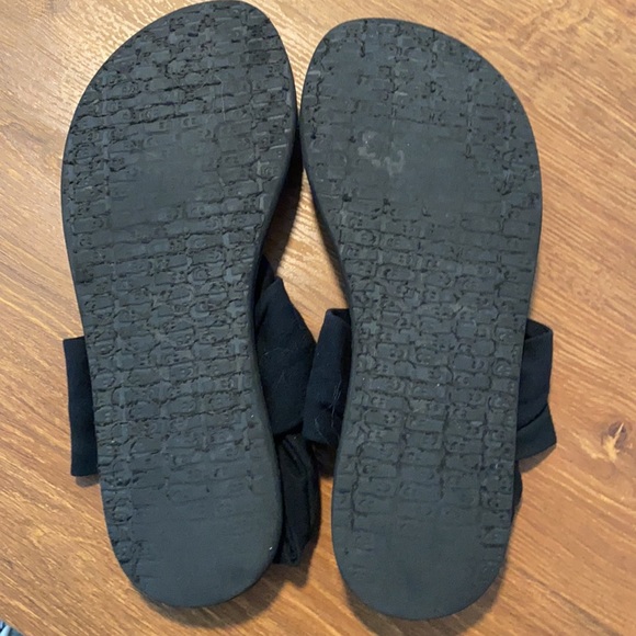 Sanuk Yoga Mat Sandals size 9 - Picture 3 of 4